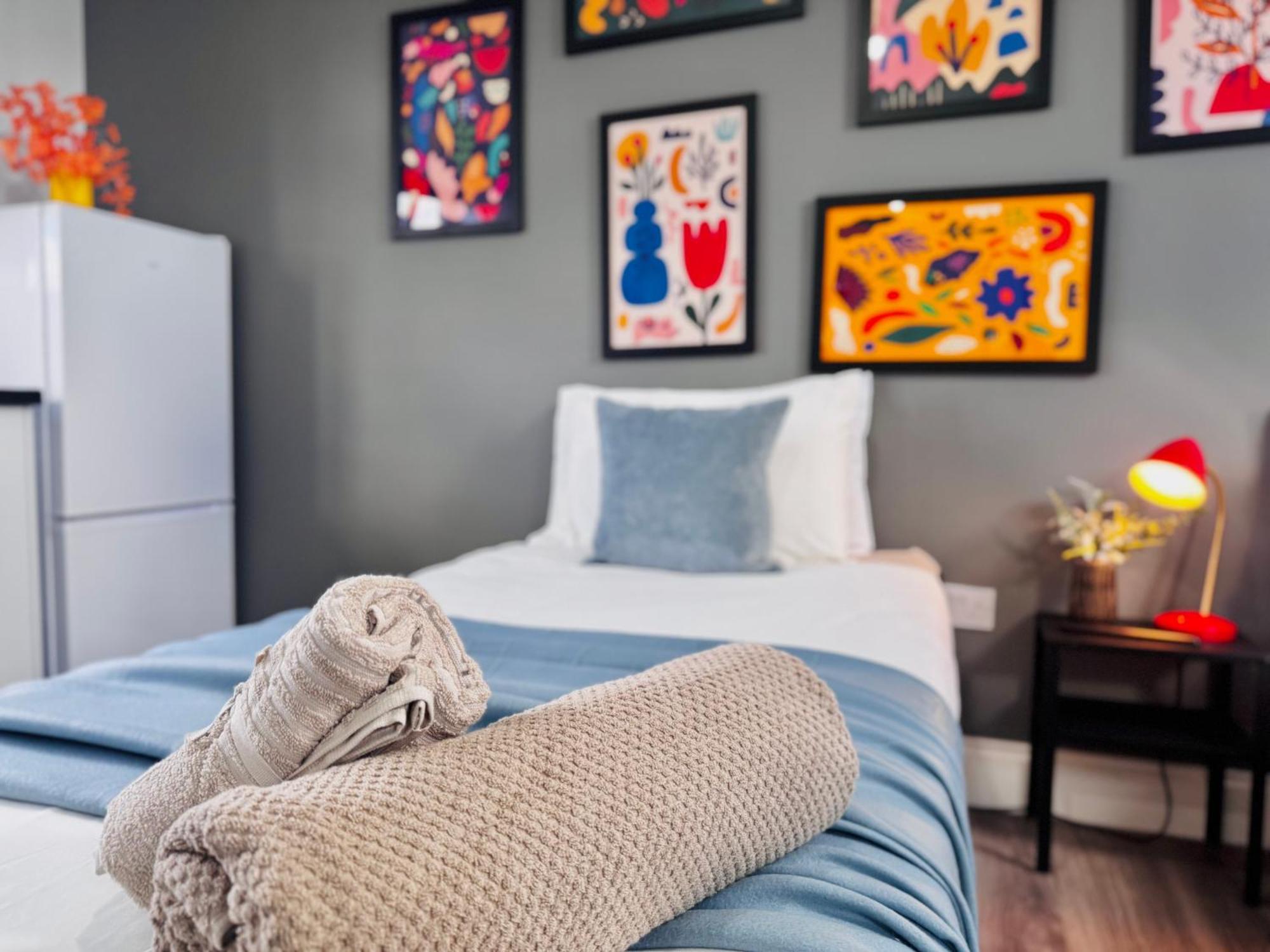 Bright Studio Loft 30Min To Central לונדון מראה חיצוני תמונה
